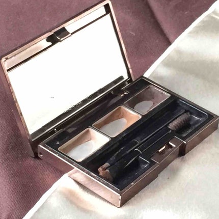 ブラウスタイリングコンパクト/LUNASOL/パウダーアイブロウを使ったクチコミ(1枚目)