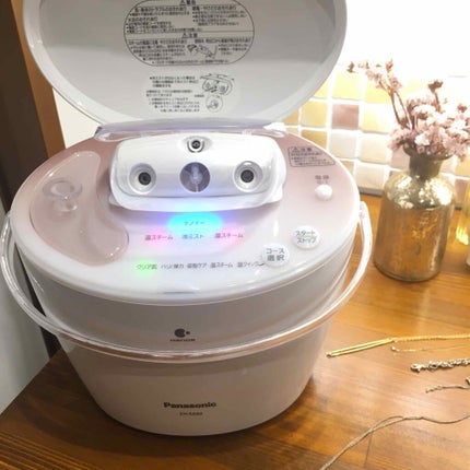 Panasonic スチーマー ナノケア EH-SA92のクチコミ「Panasonicのスチーマーナノケア♡
愛用歴3年です✨
ほぼ毎日朝晩使用してます(o´.....」(1枚目)