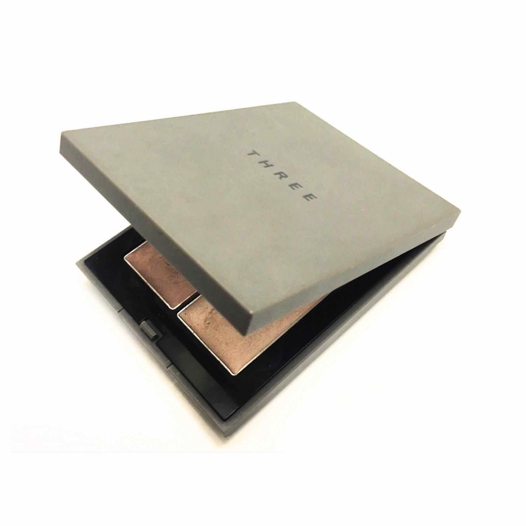 THREE シマリング グロー デュオ/THREE/クリームハイライトを使ったクチコミ(1枚目)