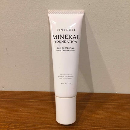 ヴァントルテ 美容液ミネラルリキッドファンデーションのクチコミ「ヴァントルテのミネラルファンデーション♡
30歳を過ぎてから何かとトラブル肌になってしまっ.....」(1枚目)
