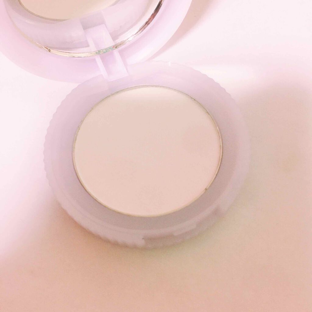 フロスティーマットスノーパウダー/キャンメイク/プレストパウダーを使ったクチコミ（1枚目）