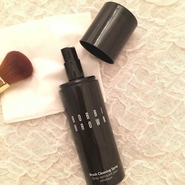 BOBBI BROWN
【Blush Cleaning Spray】

ブラシの汚れを簡単に落とせるスプレー♡

わざわざ洗うのは面倒で続かない…
でもメンテナンスしないとブラシの質も落ちるし、メイクだ