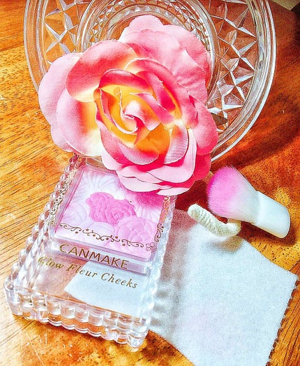 グロウフルールチークス/キャンメイク/パウダーチークを使ったクチコミ(1枚目)