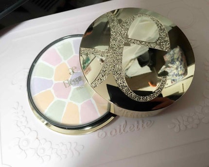 エレガンス ラ プードル オートニュアンス リクスィーズ/Elégance/プレストパウダーを使ったクチコミ(1枚目)