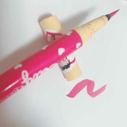 ワンダフルカラーアイライナー/Queen's Key(クイーンズキー)/リキッドアイライナーを使ったクチコミ(1枚目)