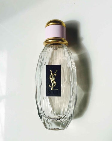 YVES SAINT LAURENT BEAUTE パリジェンヌ ロー オーデトワレのクチコミ「イヴサンローランのparisienne👒
私の一番お気に入りの香水。
とっても女性的であるにも.....」（1枚目）