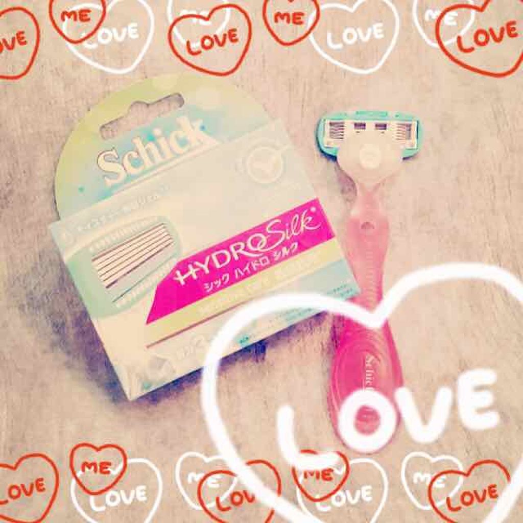 ハイドロシルク 敏感肌用 ホルダー （刃付き＋替刃１コ）/ハイドロシルク/シェーバーを使ったクチコミ（1枚目）