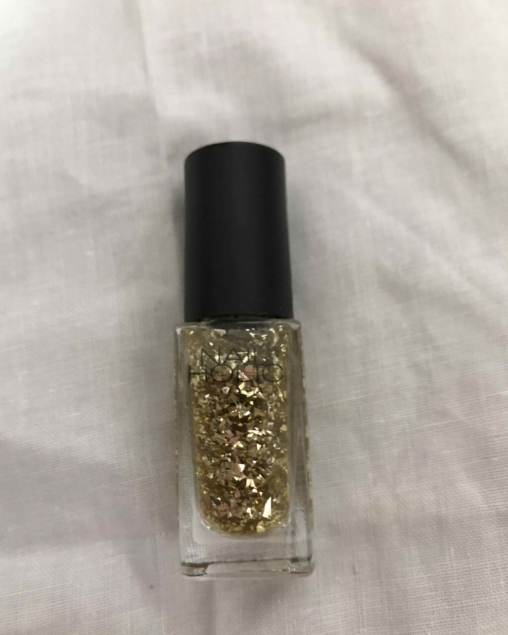 ネイルホリック パーティーフレーク/ネイルホリック/マニキュアを使ったクチコミ(1枚目)