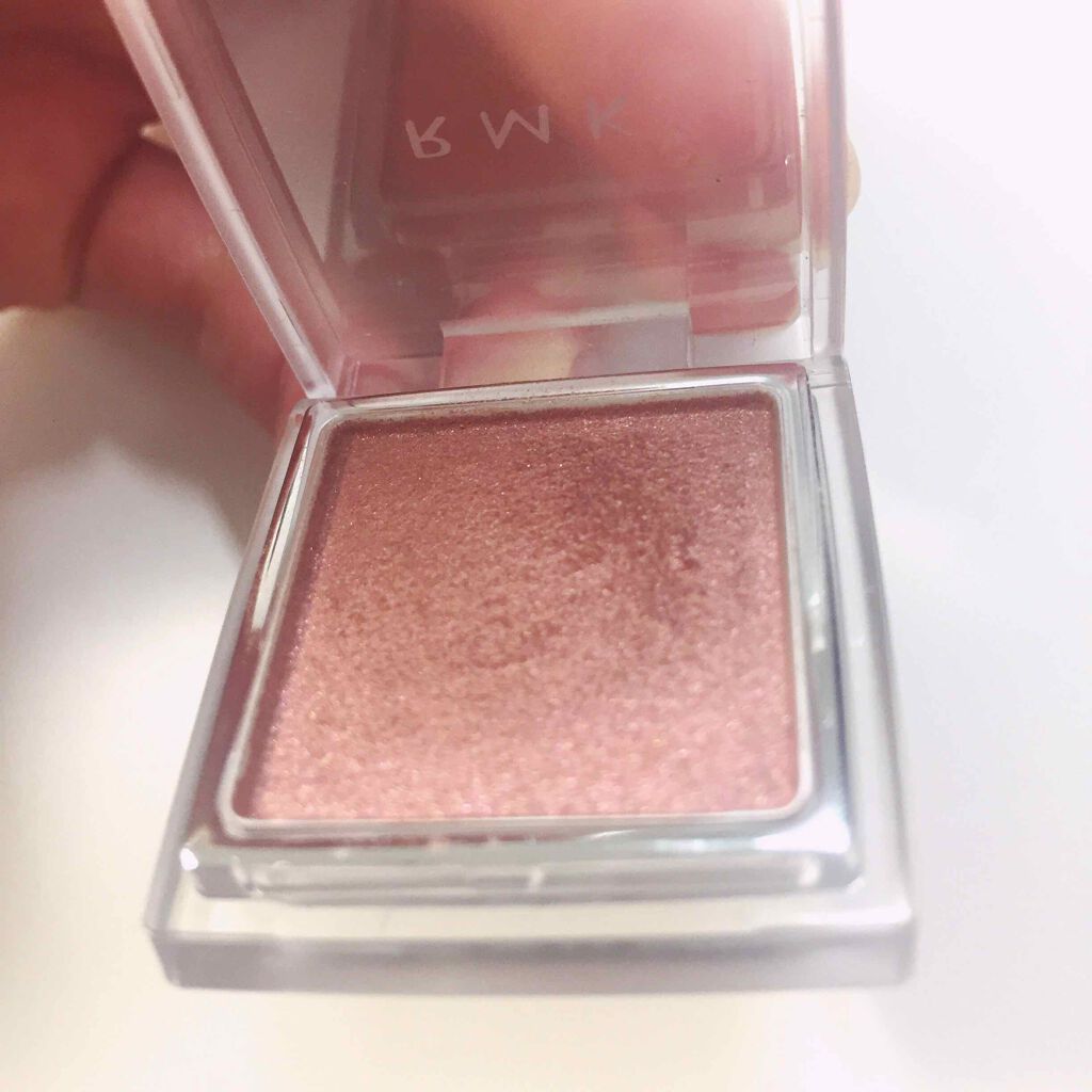 インジーニアス パウダーアイズ N/RMK/単色アイシャドウを使ったクチコミ(1枚目)
