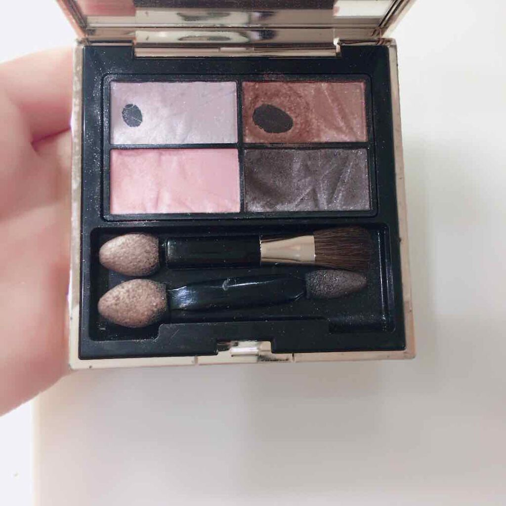 エモーショナルマルティプル アイズ/est/アイシャドウパレットを使ったクチコミ（2枚目）