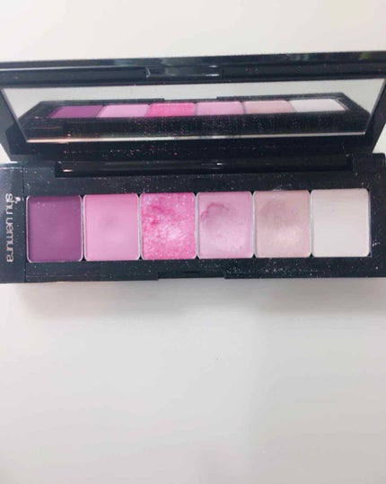 shu uemura クリーミー アイシャドー (レフィル)のクチコミ「シュウウエムラのアイシャドウ✨
1色1色カスタマイズできます!
アイホール用の下地から締め色.....」(1枚目)