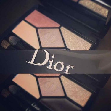サンク クルール デザイナー 818 ロージー デザイン/Dior/アイシャドウパレットを使ったクチコミ（1枚目）