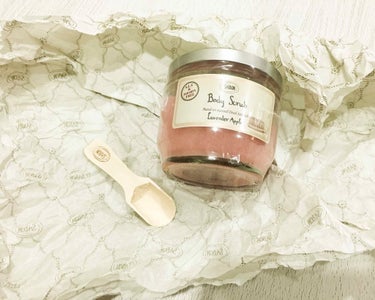 ボディスクラブ ラベンダー・アップル 600g/SABON/ボディスクラブを使ったクチコミ（1枚目）