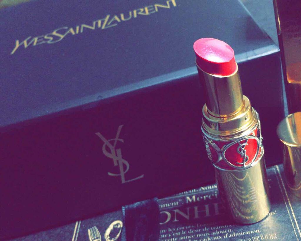 ルージュ ヴォリュプテ シャイン/YVES SAINT LAURENT BEAUTE/口紅を使ったクチコミ(1枚目)