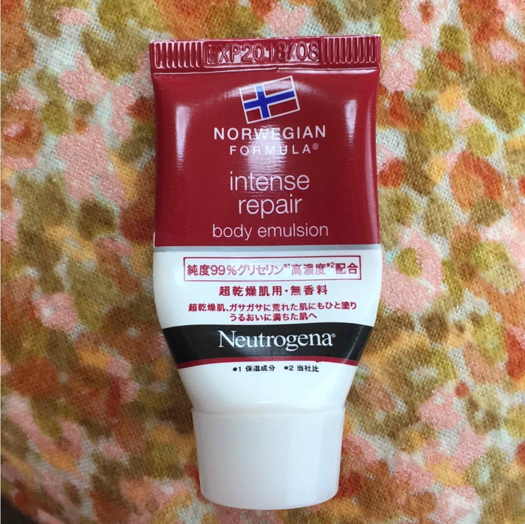 インテンスリペア ハンドクリーム/Neutrogena/ハンドクリームを使ったクチコミ（1枚目）