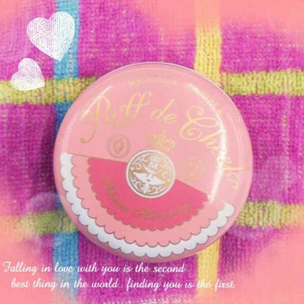 パフ・デ・チーク(フラワーハーモニー)/MAJOLICA MAJORCA/パウダーチークを使ったクチコミ(1枚目)