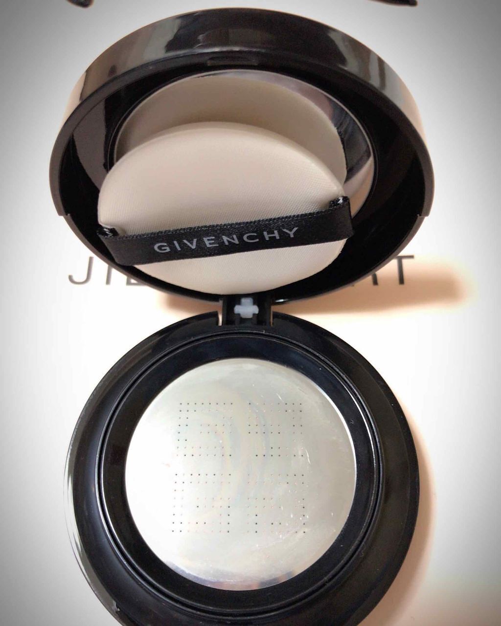 タン・クチュール・クッション(旧)/GIVENCHY/クッションファンデーションを使ったクチコミ(1枚目)