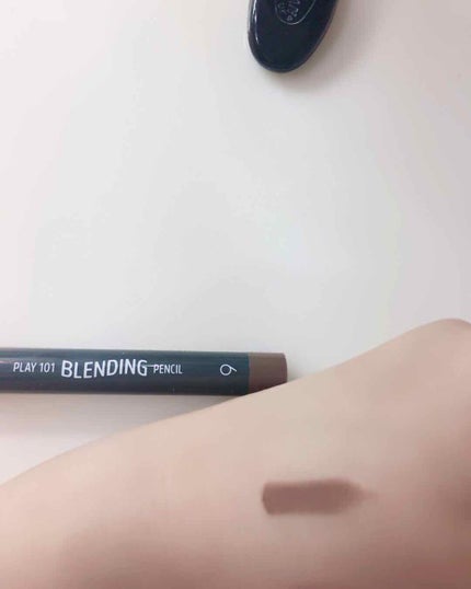 マイリトルナッツ プレイ101 ブレンディングペンシル ジュエル/ETUDE/スティックアイシャドウを使ったクチコミ(2枚目)