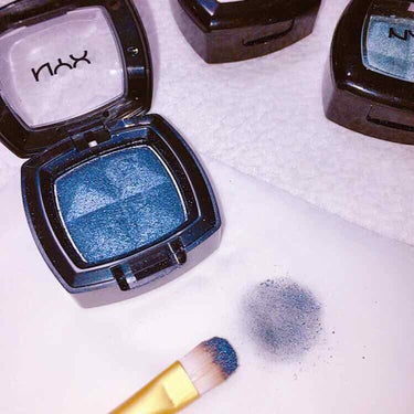 シングルアイシャドウ ES40A Frosted Ocean/NYX Professional Makeup/シングルアイシャドウを使ったクチコミ（1枚目）