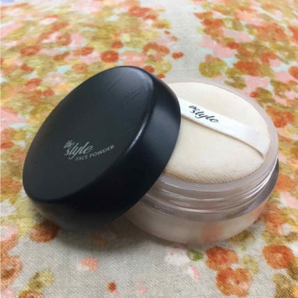 MISSHA フィッティング ウェア カシミアパウダーのクチコミ「#MISSHAフェイスパウダー
18g
韓国で購入〜(。-∀-)♫
程よい感じのラメが入って.....」(1枚目)