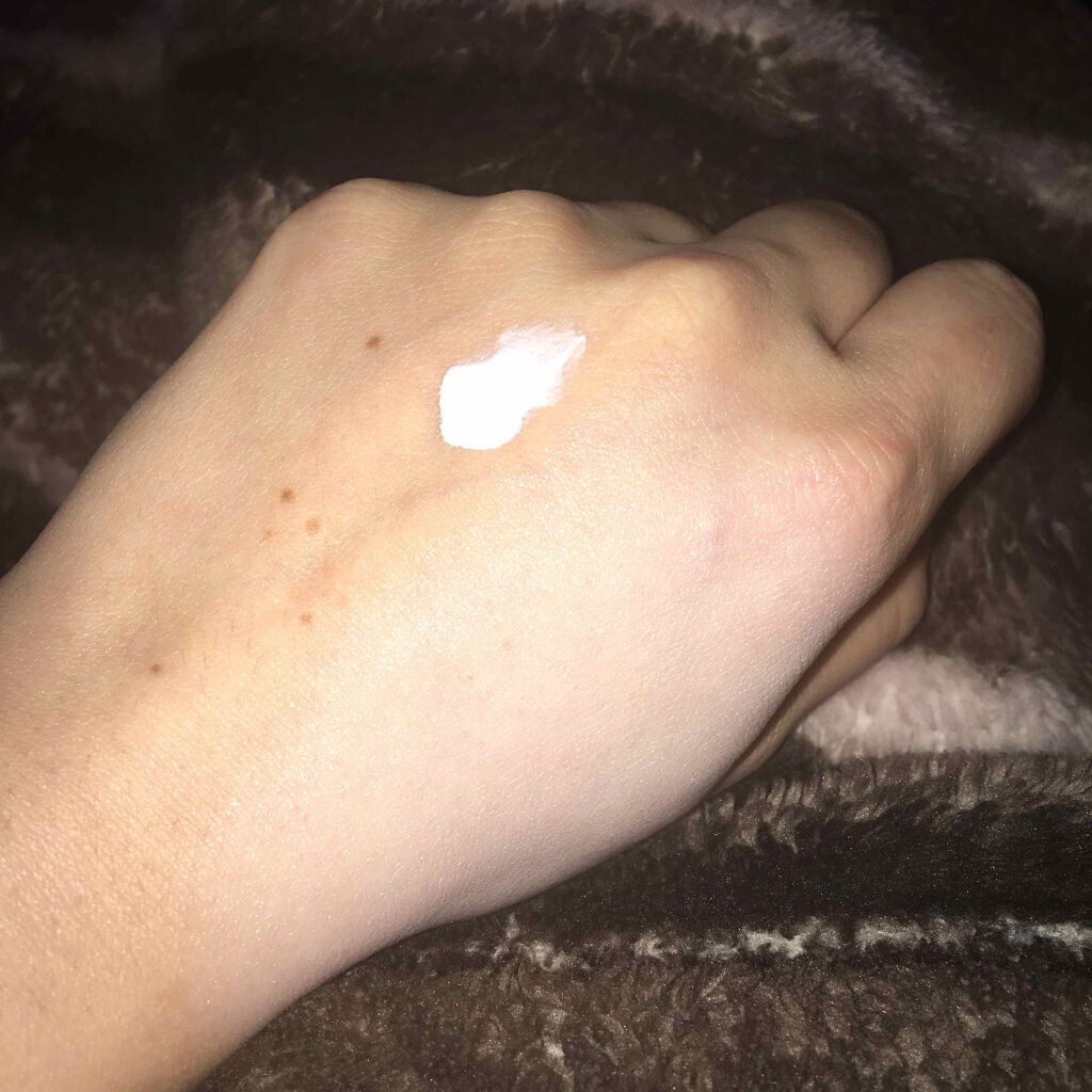 WHITE MILK CREAM/3CE/フェイスクリームを使ったクチコミ(2枚目)