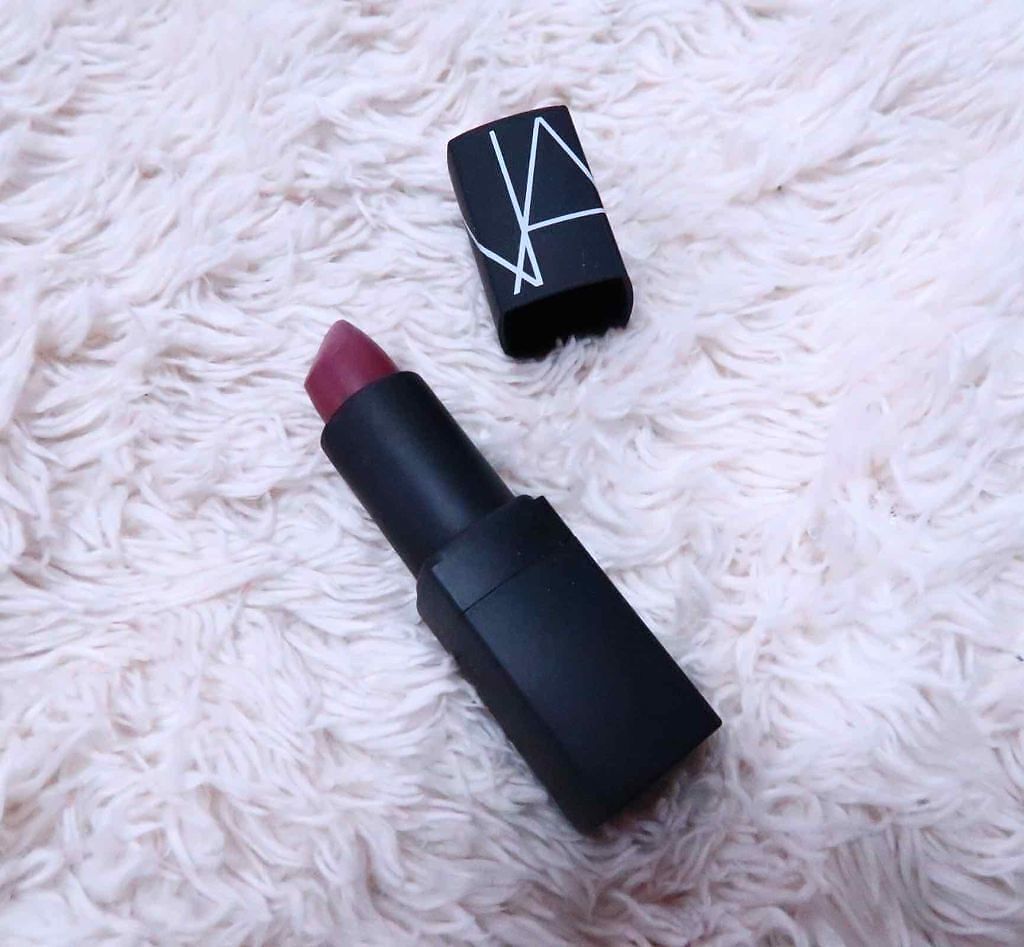 リップスティック(旧)/NARS/口紅を使ったクチコミ(1枚目)