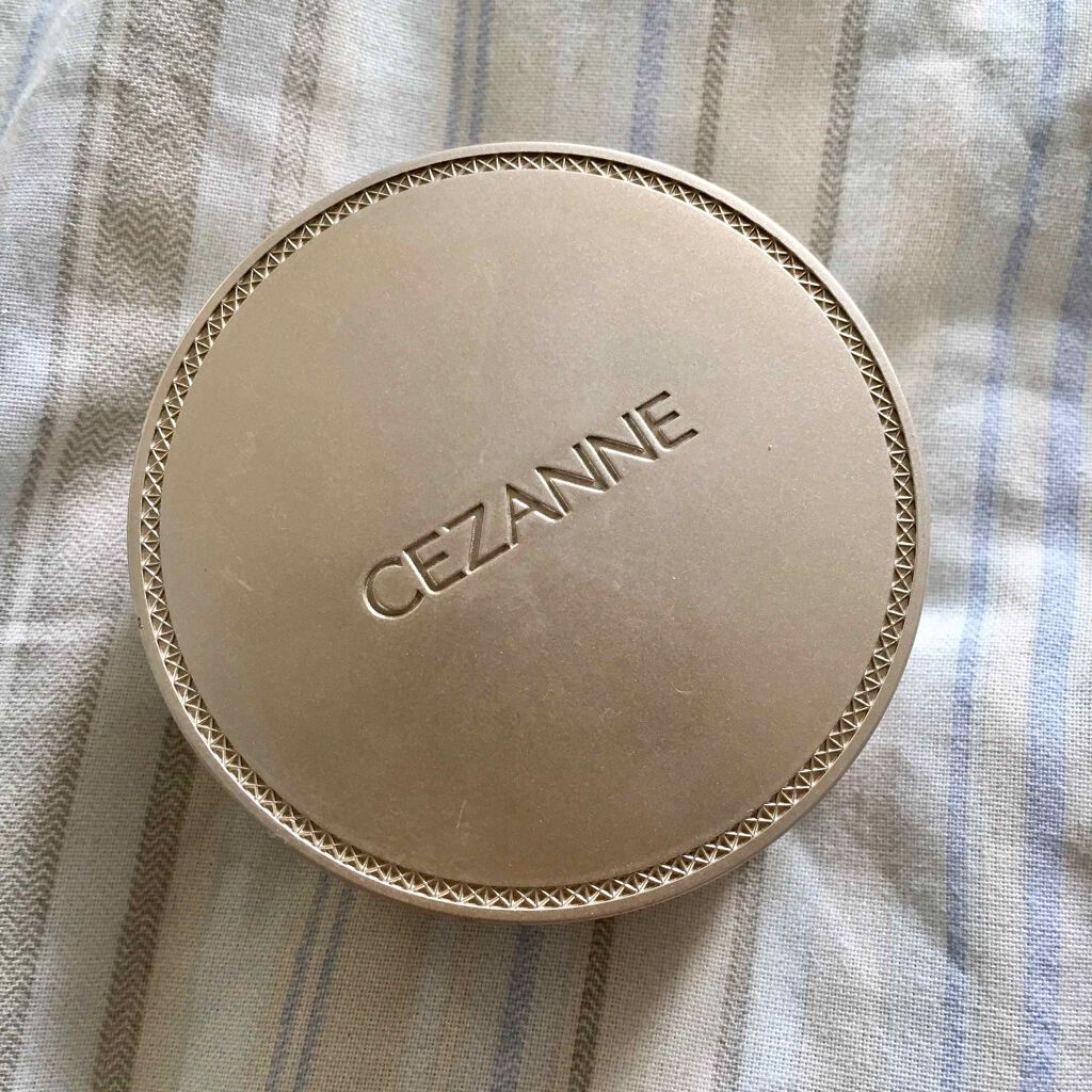 UVシルクフェイスパウダー/CEZANNE/プレストパウダーを使ったクチコミ(1枚目)
