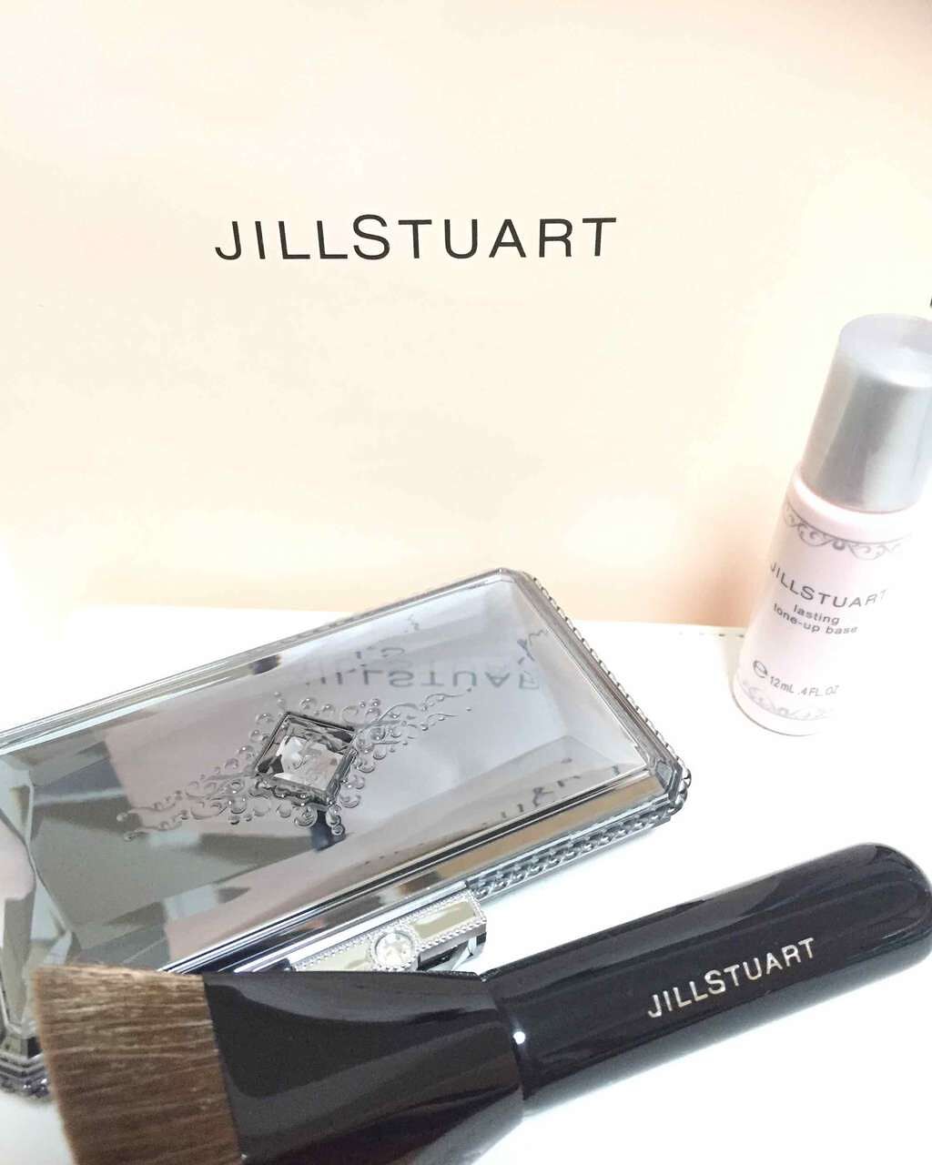 エヴァーラスティングシルク パウダーファンデーション クリスタルパーフェクション/JILL STUART/パウダーファンデーションを使ったクチコミ（1枚目）