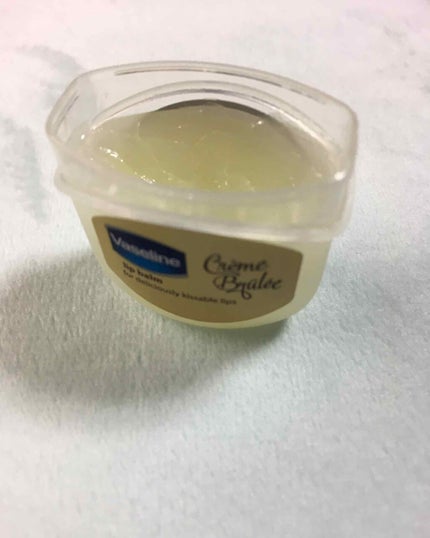 リップ クレームブリュレ/ヴァセリン/リップケアを使ったクチコミ(1枚目)