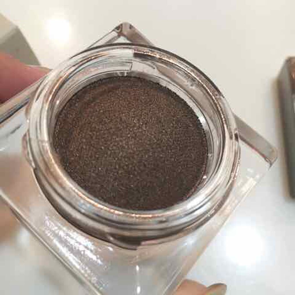 Burberry Beauty アイカラークリームのクチコミ「
98 GOLDEN BROWN
 
アイカラークリームはNo.100を愛用中ですが
なんとも.....」（2枚目）