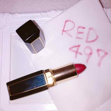 コスメデコルテ リップスティック
RD497番💄

以前デコルテのスキンケアをいくつか
使用した時のイメージで
デコルテは香りの強い印象があったのですが

こちらのリップはそうでもない💭
潤いはあまり無