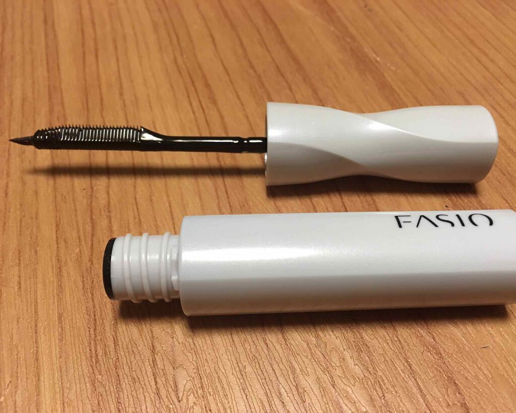 イージー アイメイク リムーバー/FASIO/ポイントメイクリムーバーを使ったクチコミ(1枚目)