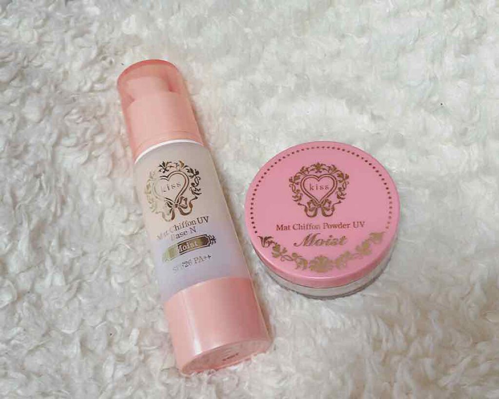 KiSS マットシフォンパウダーモイストUVのクチコミ「この２つは前に限定でセットで売っていてほしくて即買いしてしまいました笑
使ってみてもホントによ.....」（1枚目）