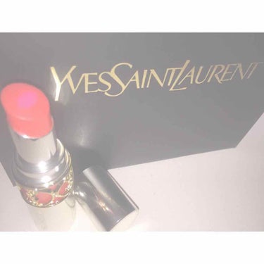 （✓）YSL
（✓）ヴォリュプテ ティントインバーム
（✓）8 キャッチミーオレンジ　

ずっと10番を使っていて
オレンジが欲しくなったので購入しました！！
色も可愛くてお気に入りです😉😉❤
唇が乾燥