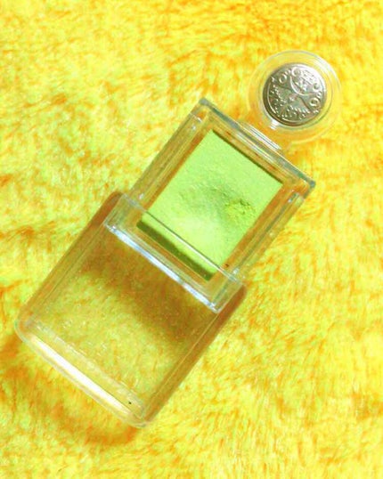 シャドーカスタマイズ/MAJOLICA MAJORCA/単色アイシャドウを使ったクチコミ(2枚目)