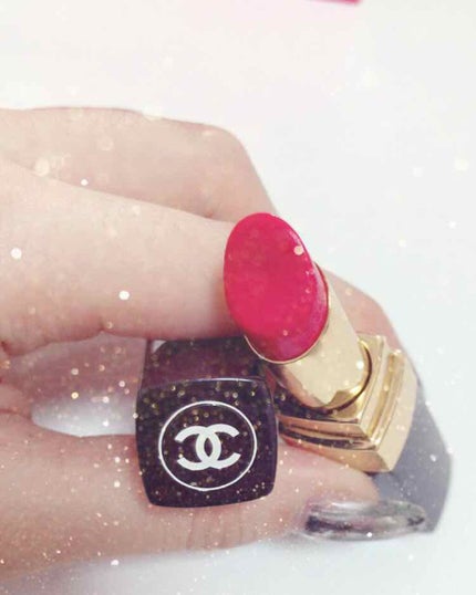 ルージュ ココ シャイン/CHANEL/口紅を使ったクチコミ(2枚目)