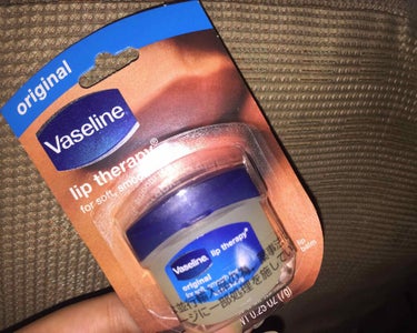 《vaseline》ミニ ver

身体中色んなところに使えてなにより保湿力がすごい 💞 ミニサイズで持ち運びにも便利 ☺︎