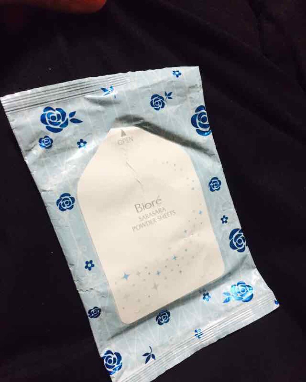 さらさらパウダーシート 摘みたてローズの香り(旧)/ビオレ/ボディシートを使ったクチコミ（1枚目）