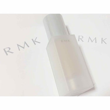 （✓）RMK
（✓）ジェルクリーミィファンデーション
（✓）103
 
少し赤みをカバーしたかったので
カバーできると言われたこれにしました👌💓
使ってみると厚塗りにならないのに
色々カバーしてくれたの