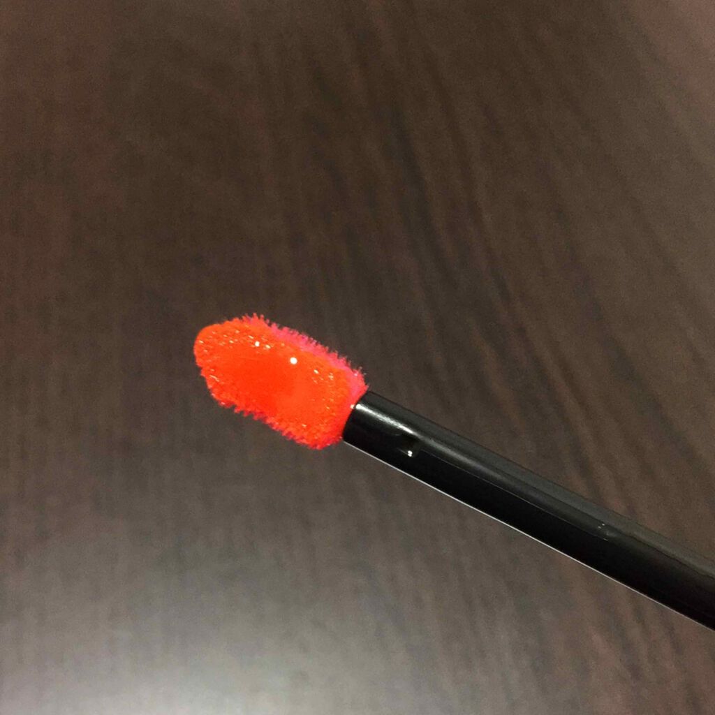 ユイルカレス/ロレアル パリ/リップグロスを使ったクチコミ(2枚目)