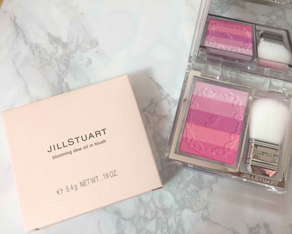 ブルーミングデュー オイルインブラッシュ/JILL STUART/パウダーチークを使ったクチコミ（2枚目）