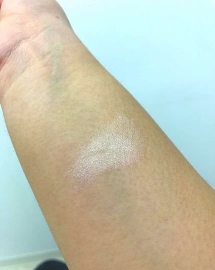 H.n.aaa♡ on LIPS 「#韓国コスメ#son&parkの#ハイライターキューブです販売..」(3枚目)