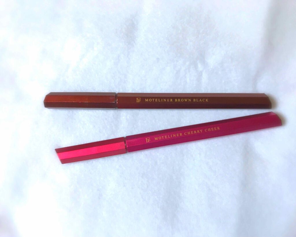 モテライナー リキッド/UZU BY FLOWFUSHI/リキッドアイライナーを使ったクチコミ(1枚目)