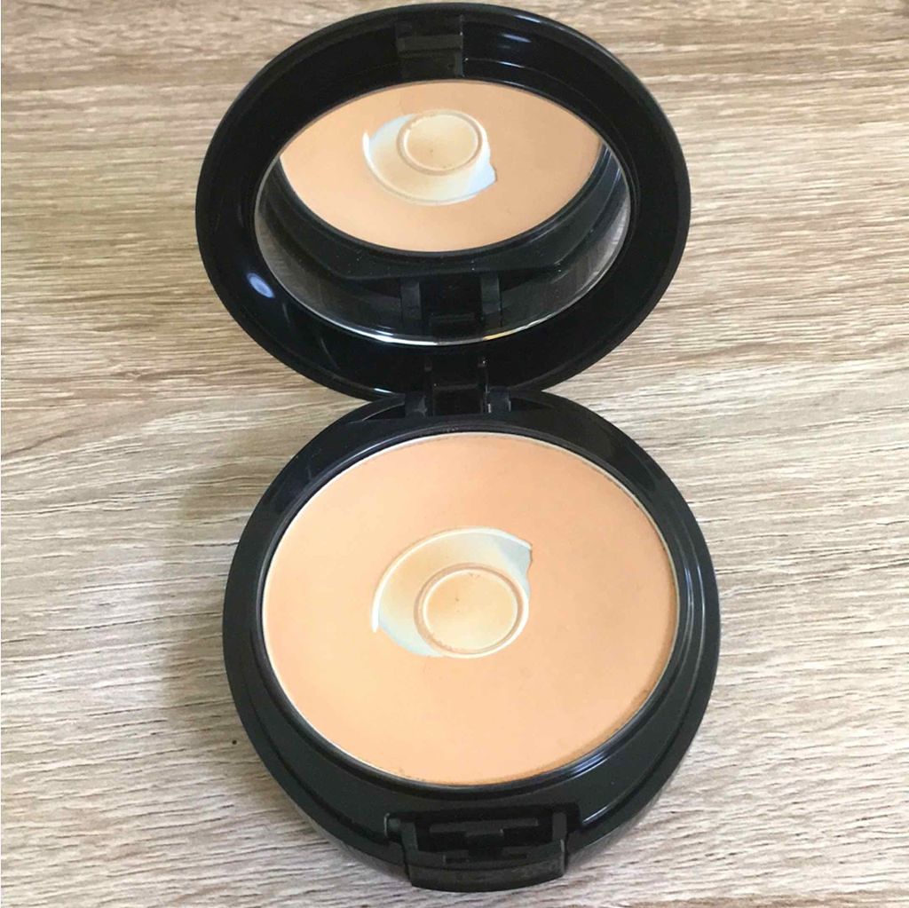 ザ・ライトバルブ UV コンパクト ファンデーション/shu uemura/パウダーファンデーションを使ったクチコミ(1枚目)