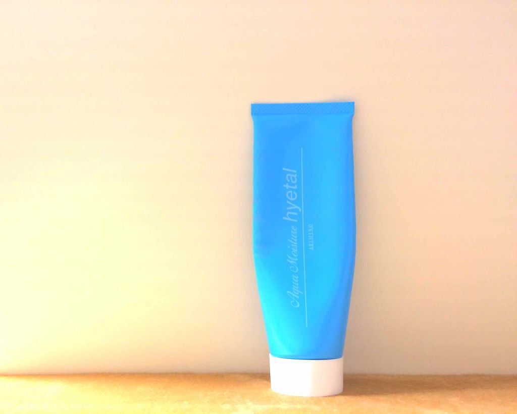 アリミノ アクアモイスチュア ハイタルのクチコミ「美容師さんのオススメで購入しました。
ジェルのようなテクスチャーでつけたての感じは軽めでサッパ.....」（1枚目）