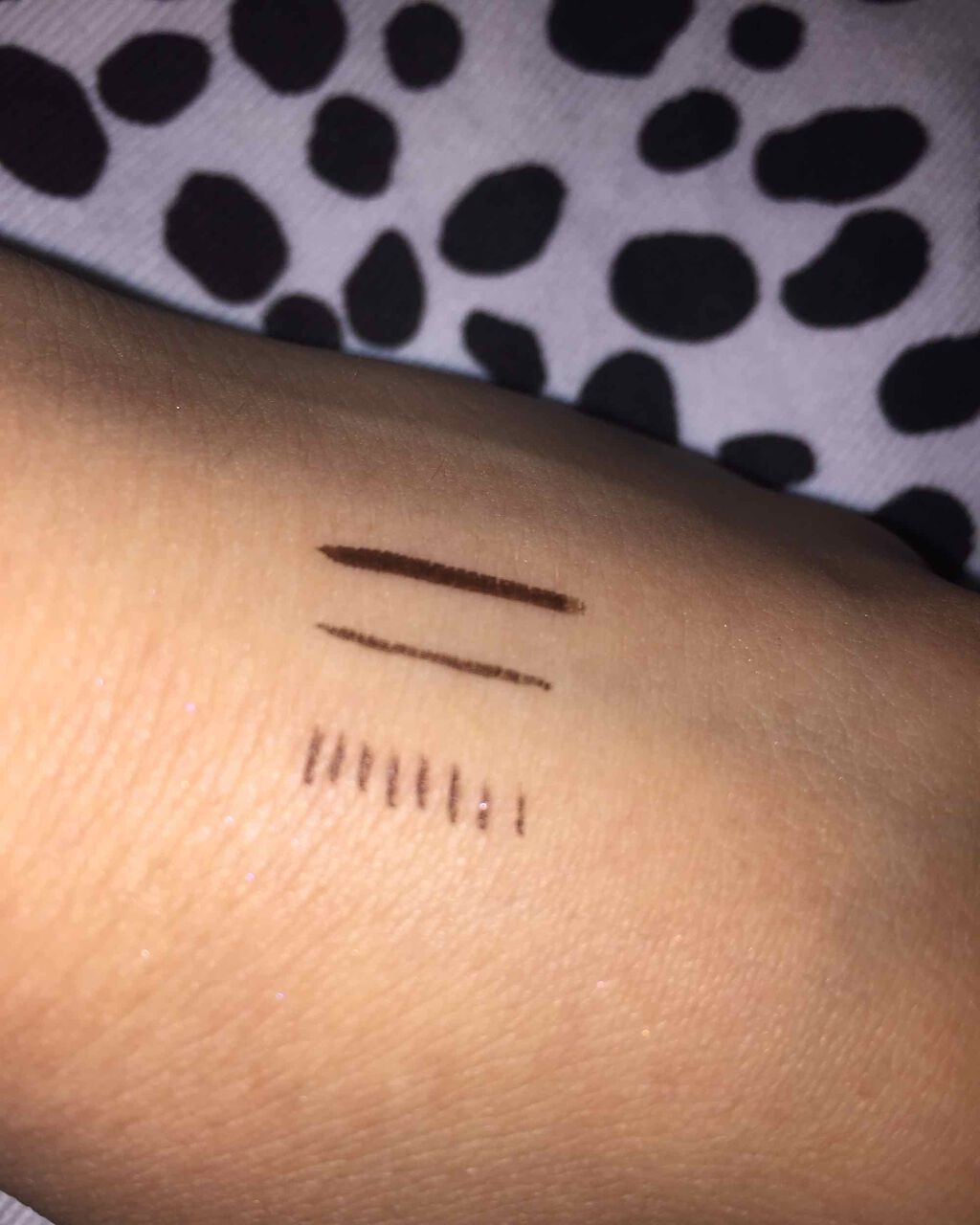 「密着アイライナー」しなやか筆リキッド/デジャヴュ/リキッドアイライナーを使ったクチコミ(2枚目)