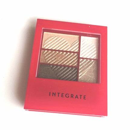 トリプルレシピアイズ/インテグレート/アイシャドウパレットを使ったクチコミ(1枚目)