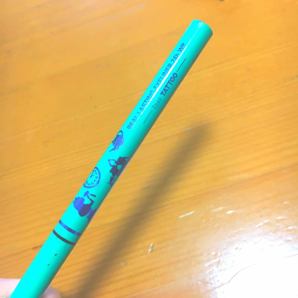 リアルラスティングアイライナー24hWP/K-パレット/リキッドアイライナーを使ったクチコミ(1枚目)