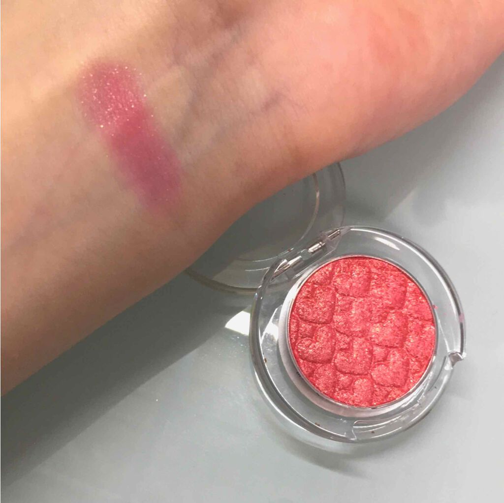 ルックアット マイアイジュエル/ETUDE/単色アイシャドウを使ったクチコミ(2枚目)