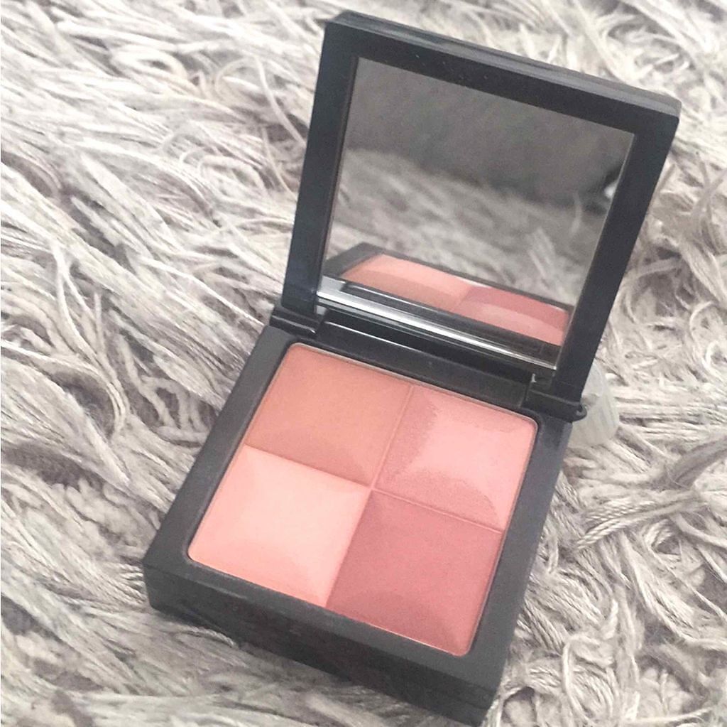 ル・プリズム/GIVENCHY/プレストパウダーを使ったクチコミ(1枚目)